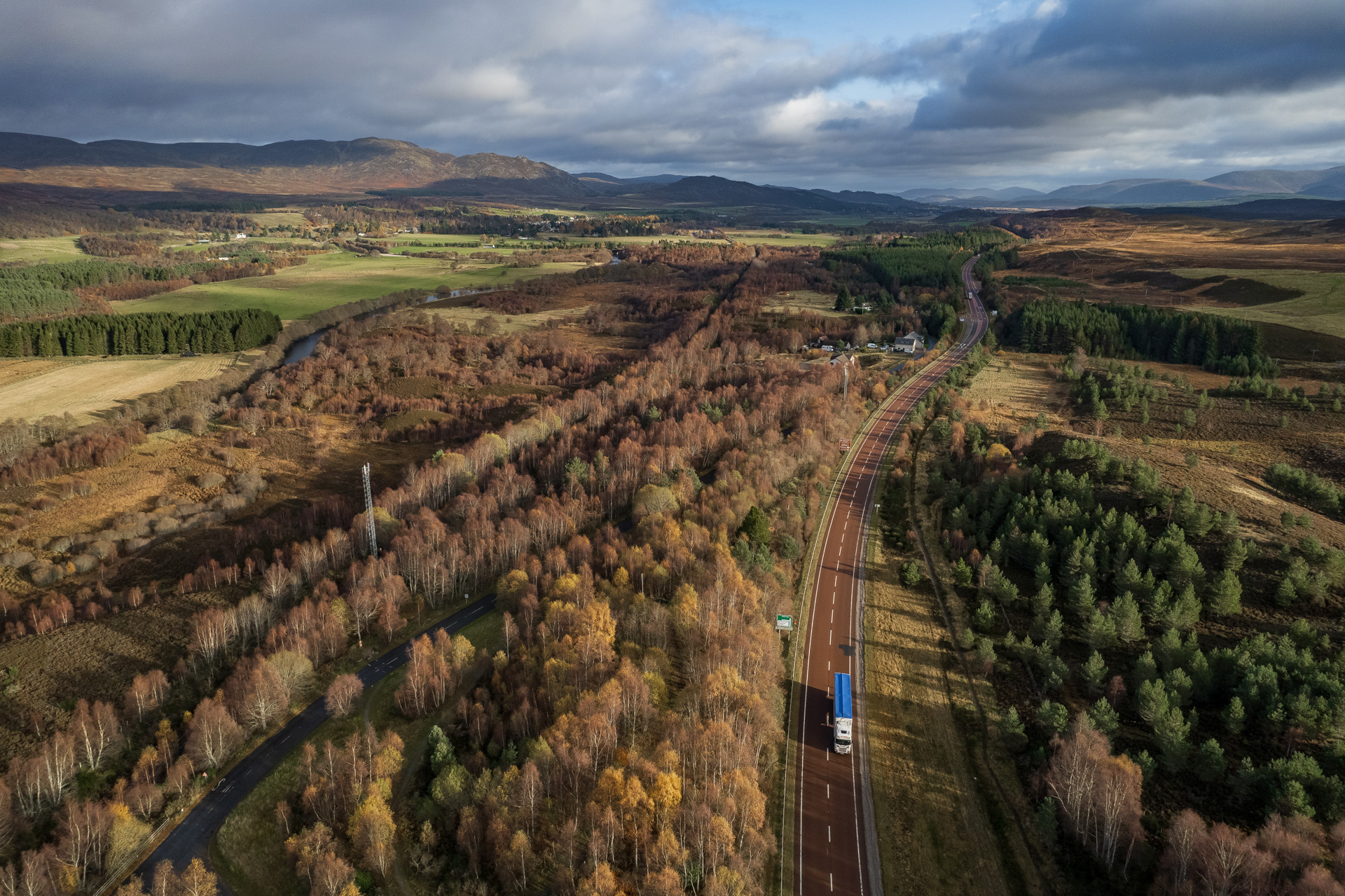 Background image - 20211110 = Crubenmore Kincraig 005