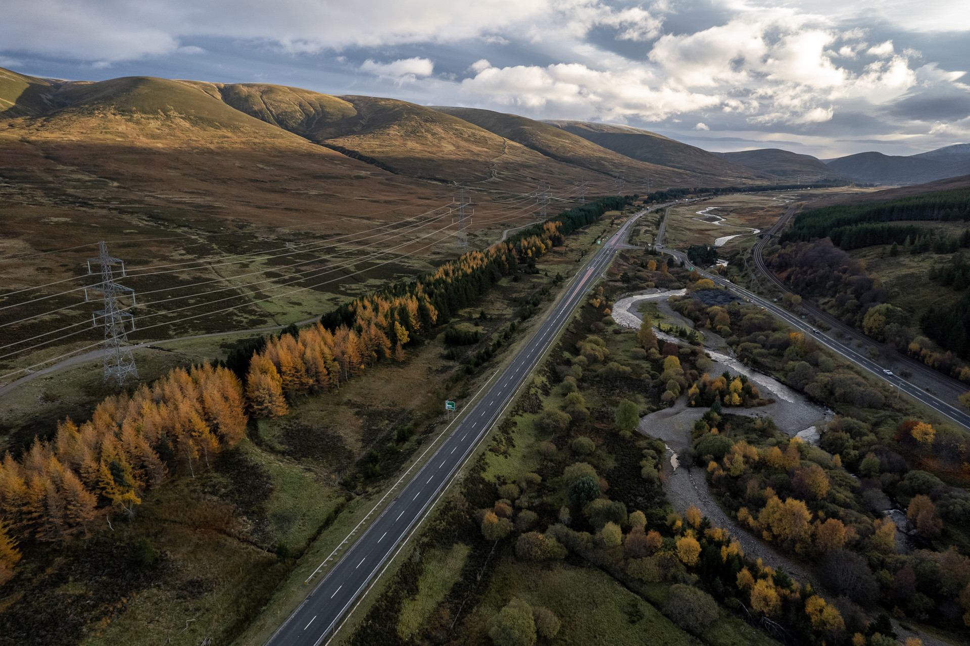 Background image - 20211104 = Dalwhinnie Crubenmore 018