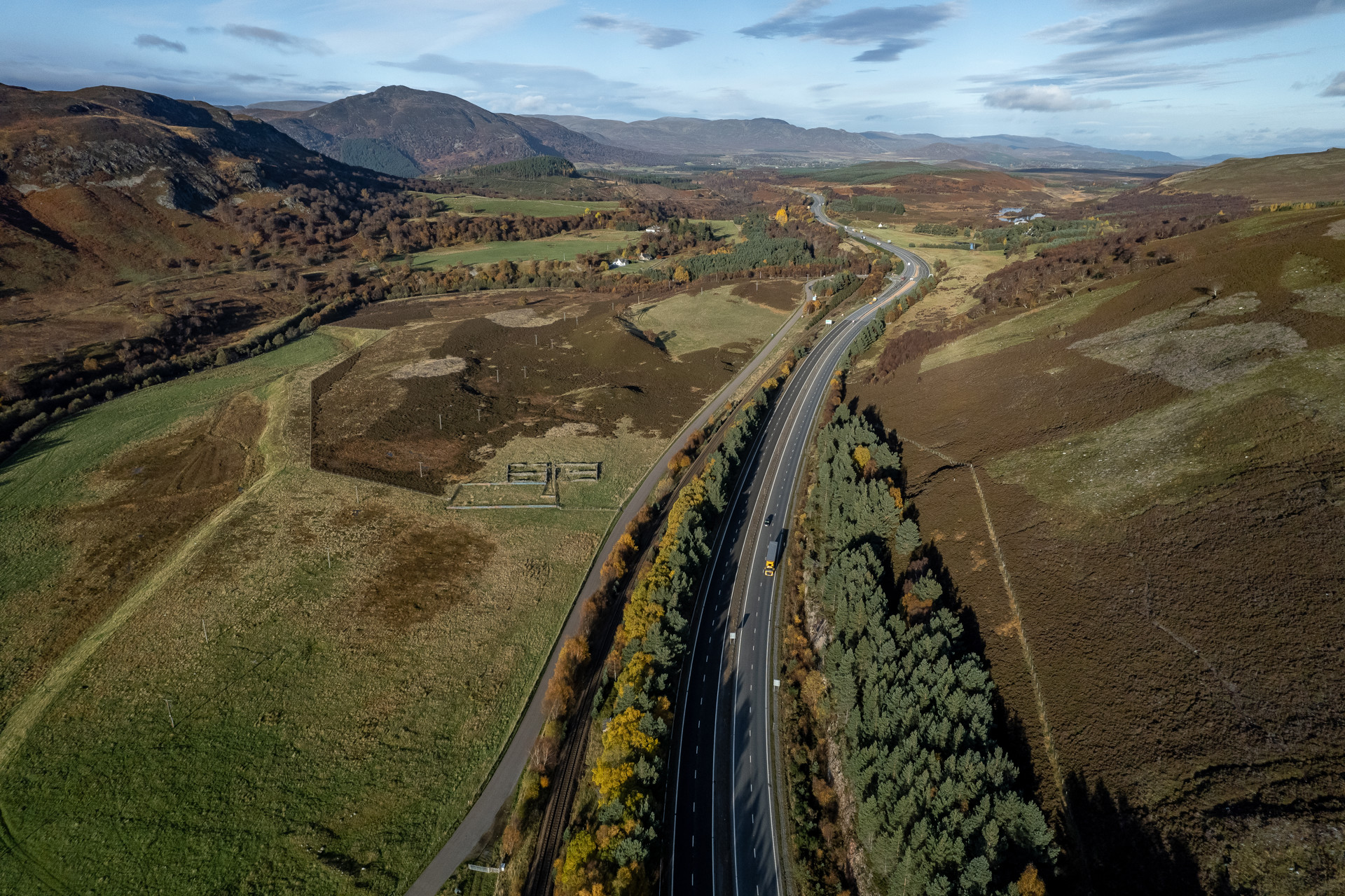 Background image - 20211104 = Dalwhinnie Crubenmore 003