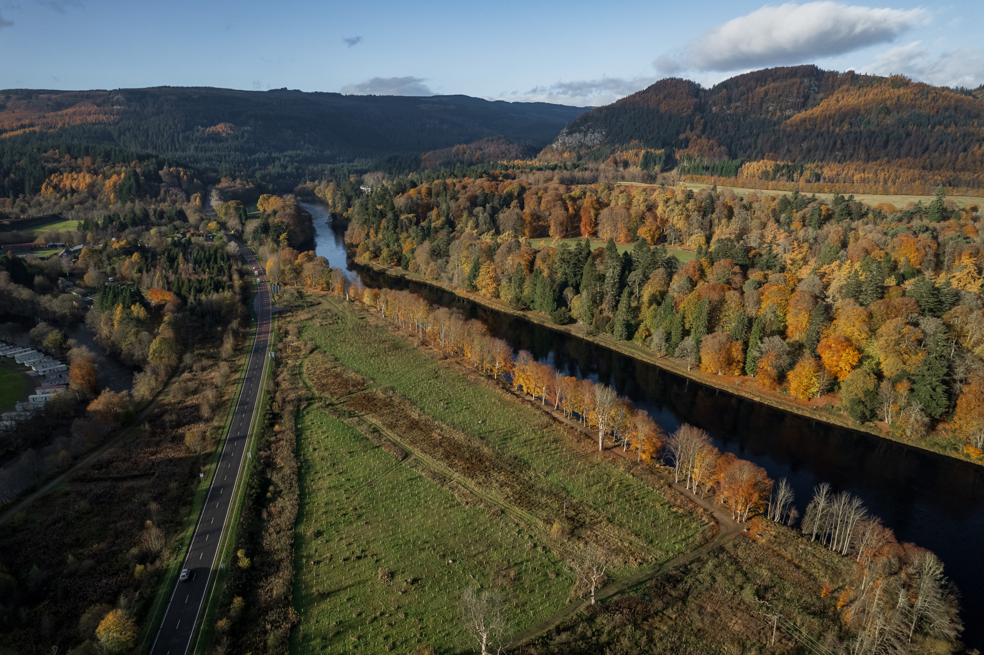 Background image - 20211109 = Pass Of Birnam Tay Crossing 001