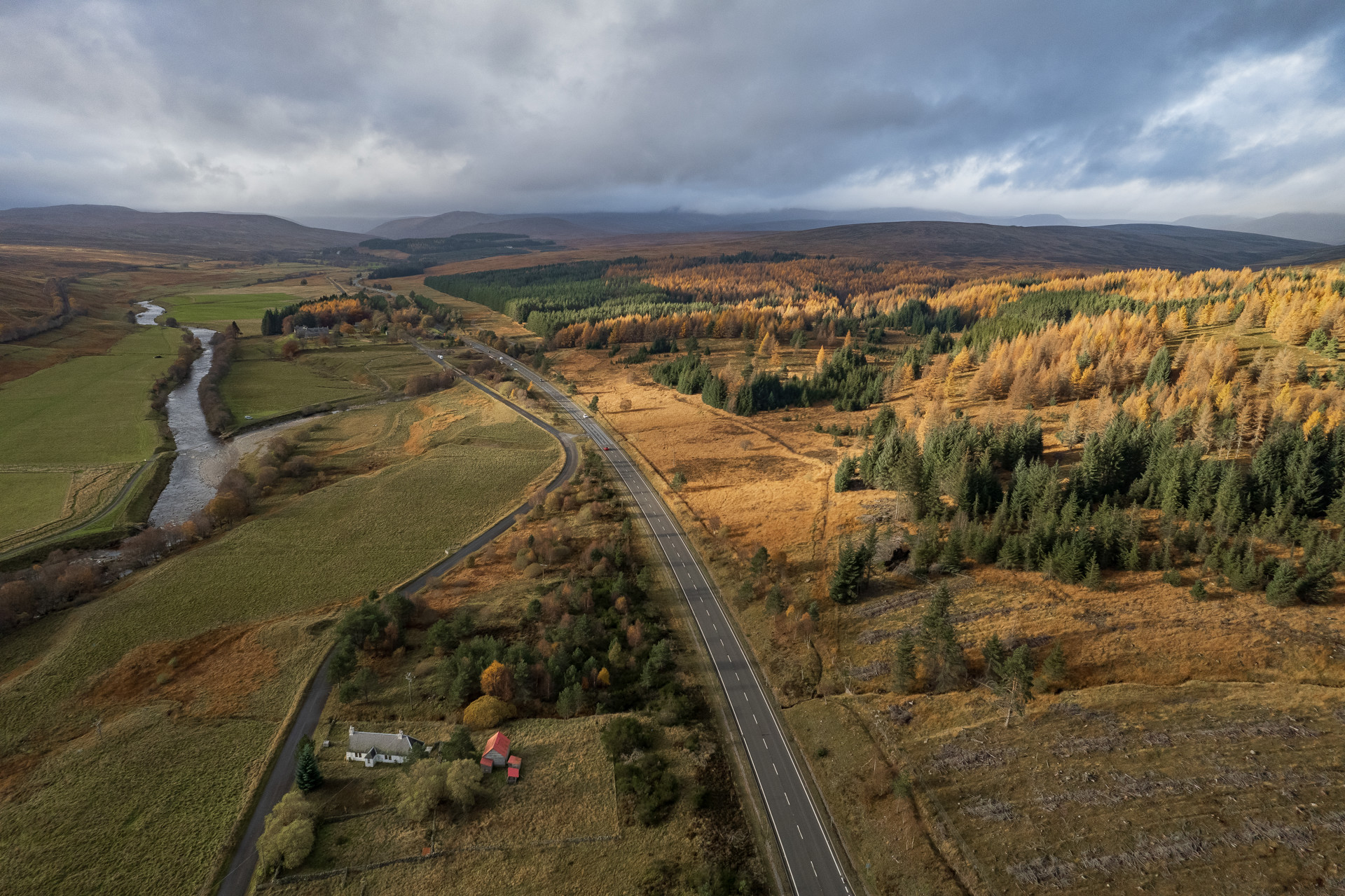 Background image - 20211109 = Killiecrankie Glen Garry 009