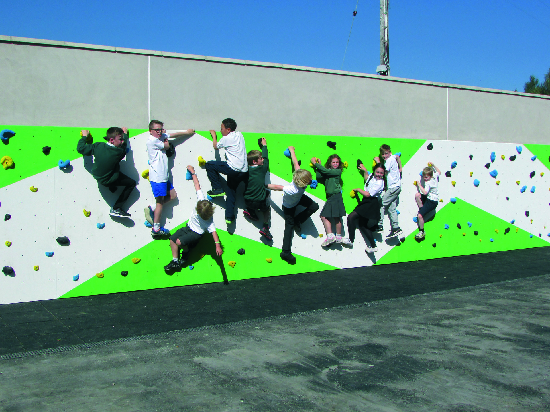 Background image - Page 4 Alvie Primary School 2 Edited (1)