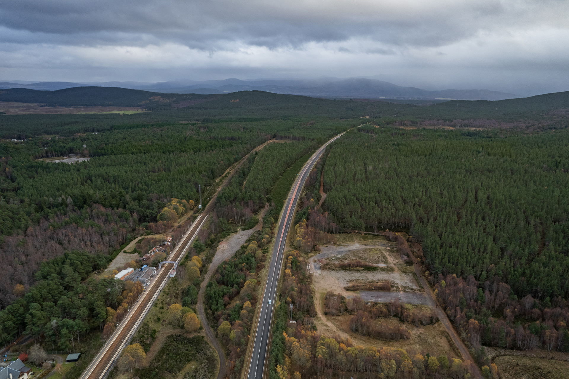 Background image - 20211110 = Dalraddy Slochd 005
