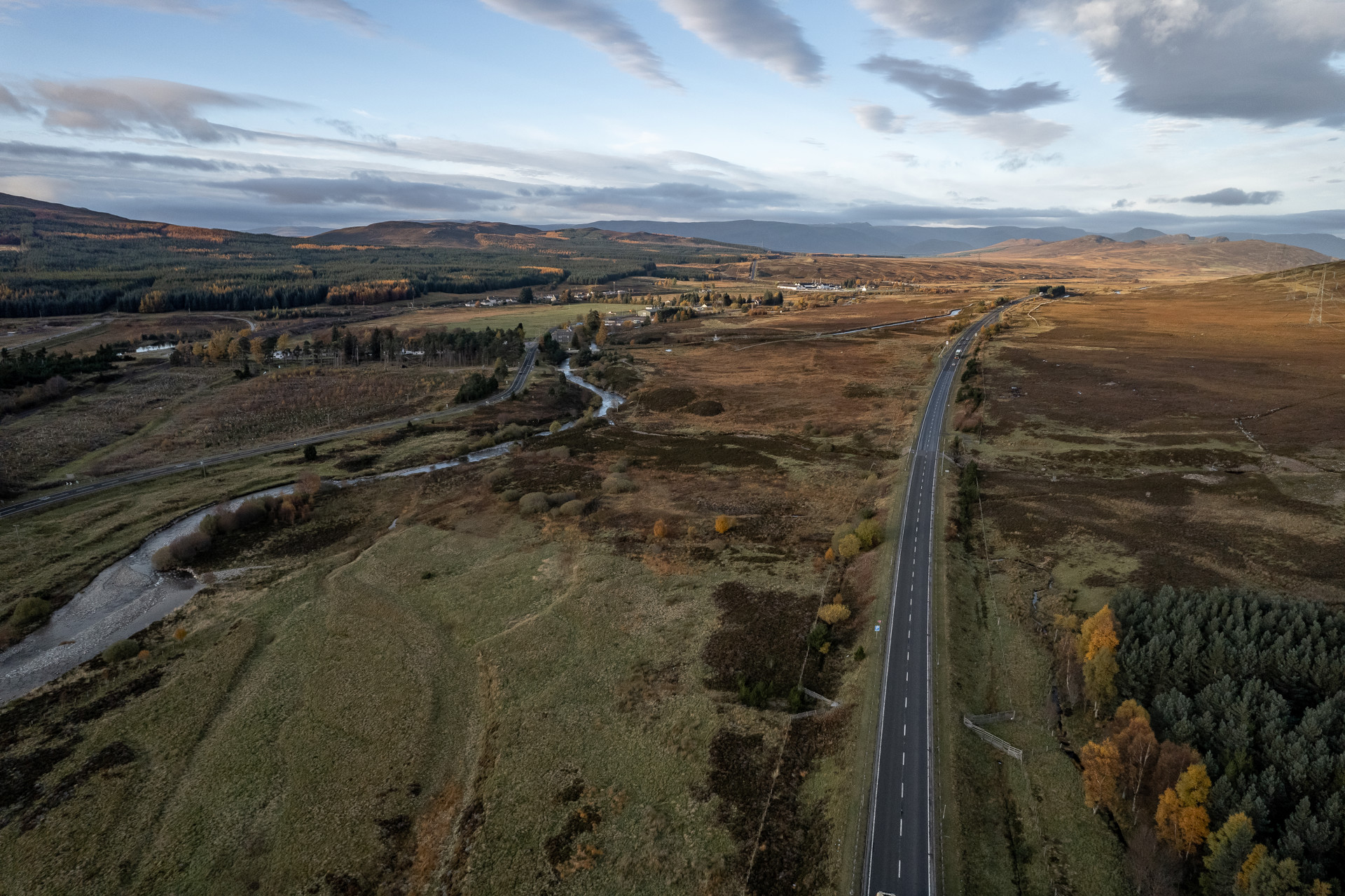 Background image - 20211104 = Glen Garry Dalwhinnie 006