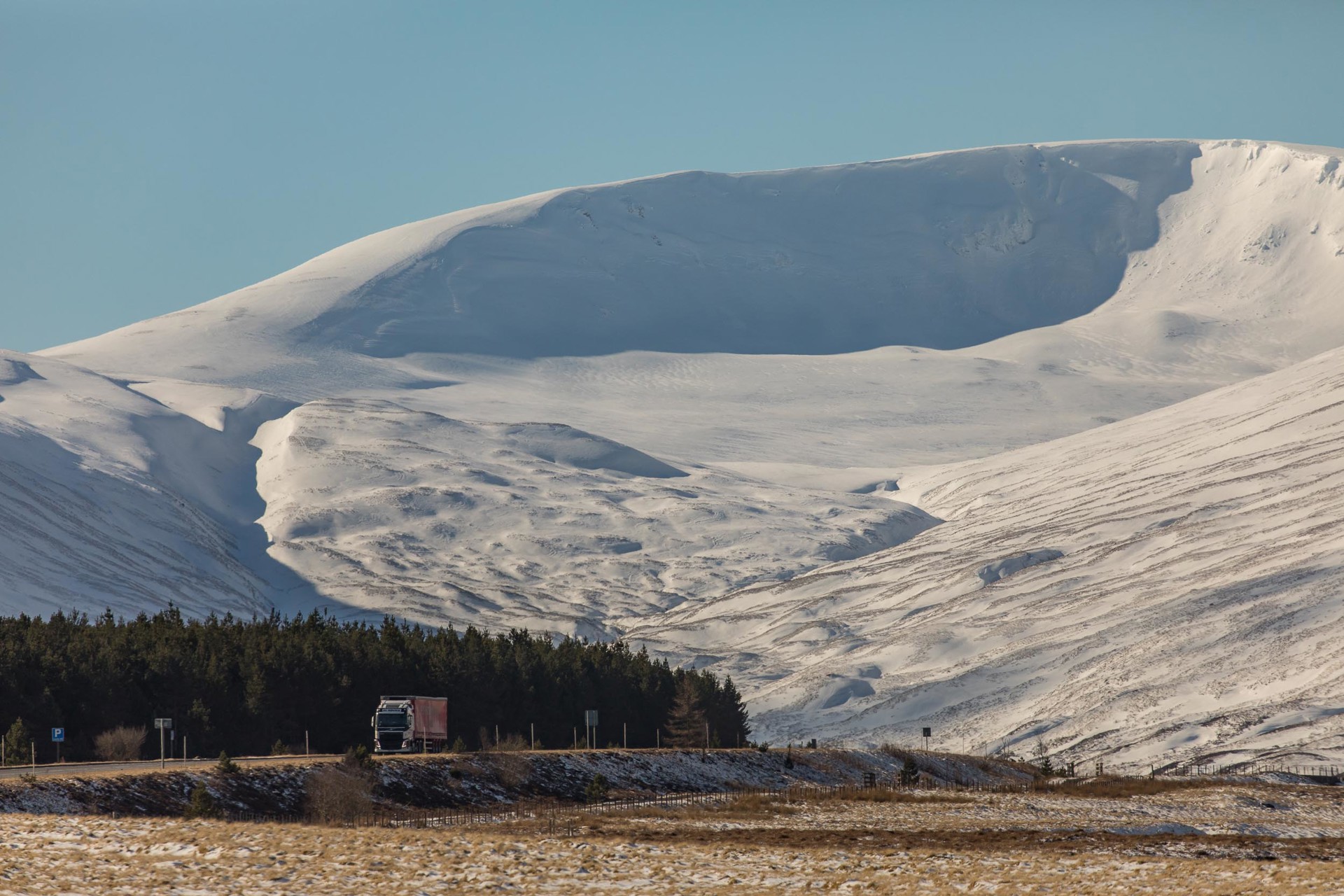 Background image - A9 Near Dalwhinnie Sgairneach Mhor In Background March 2018
