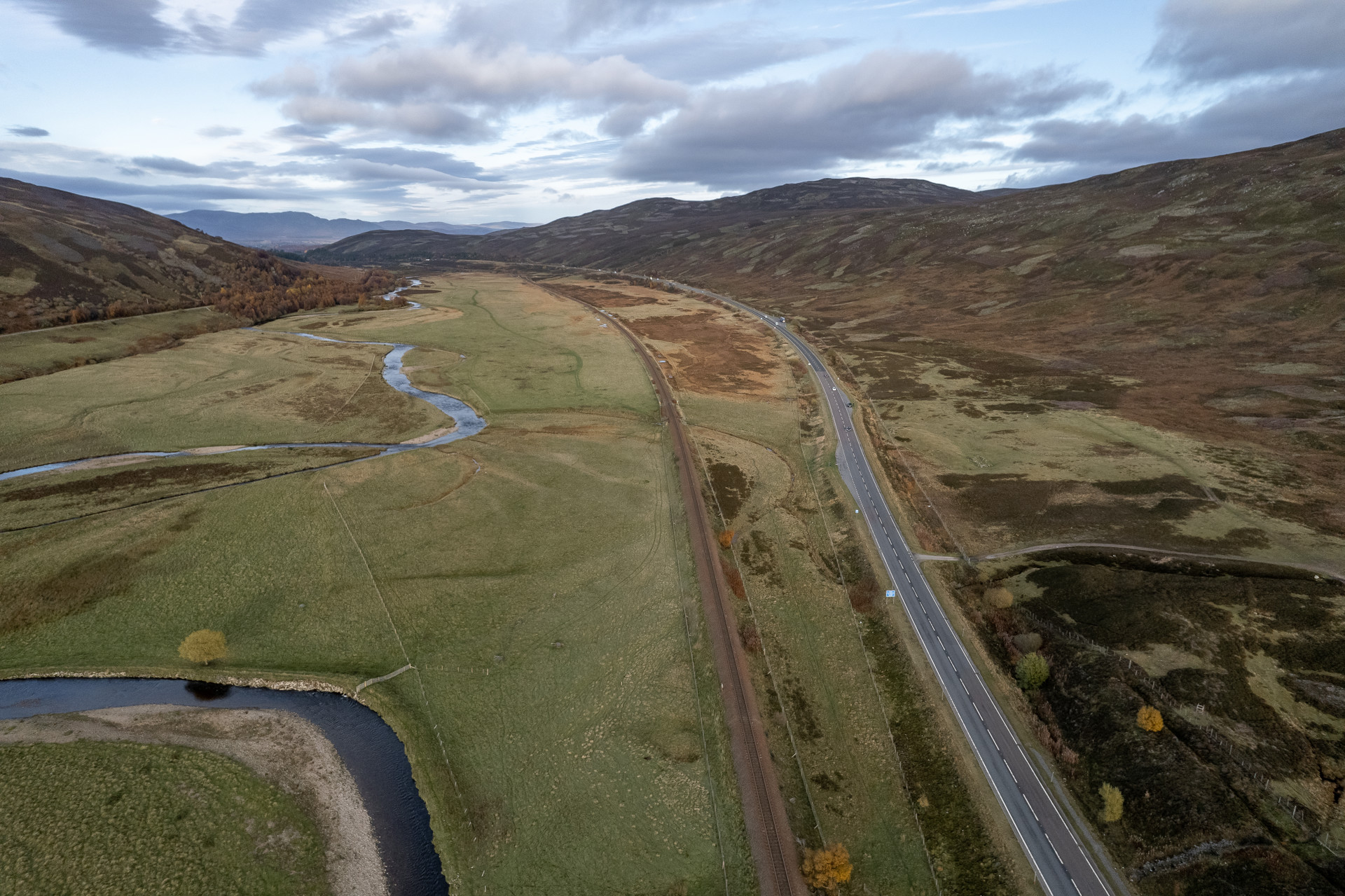 Background image - 20211104 = Dalwhinnie Crubenmore 012