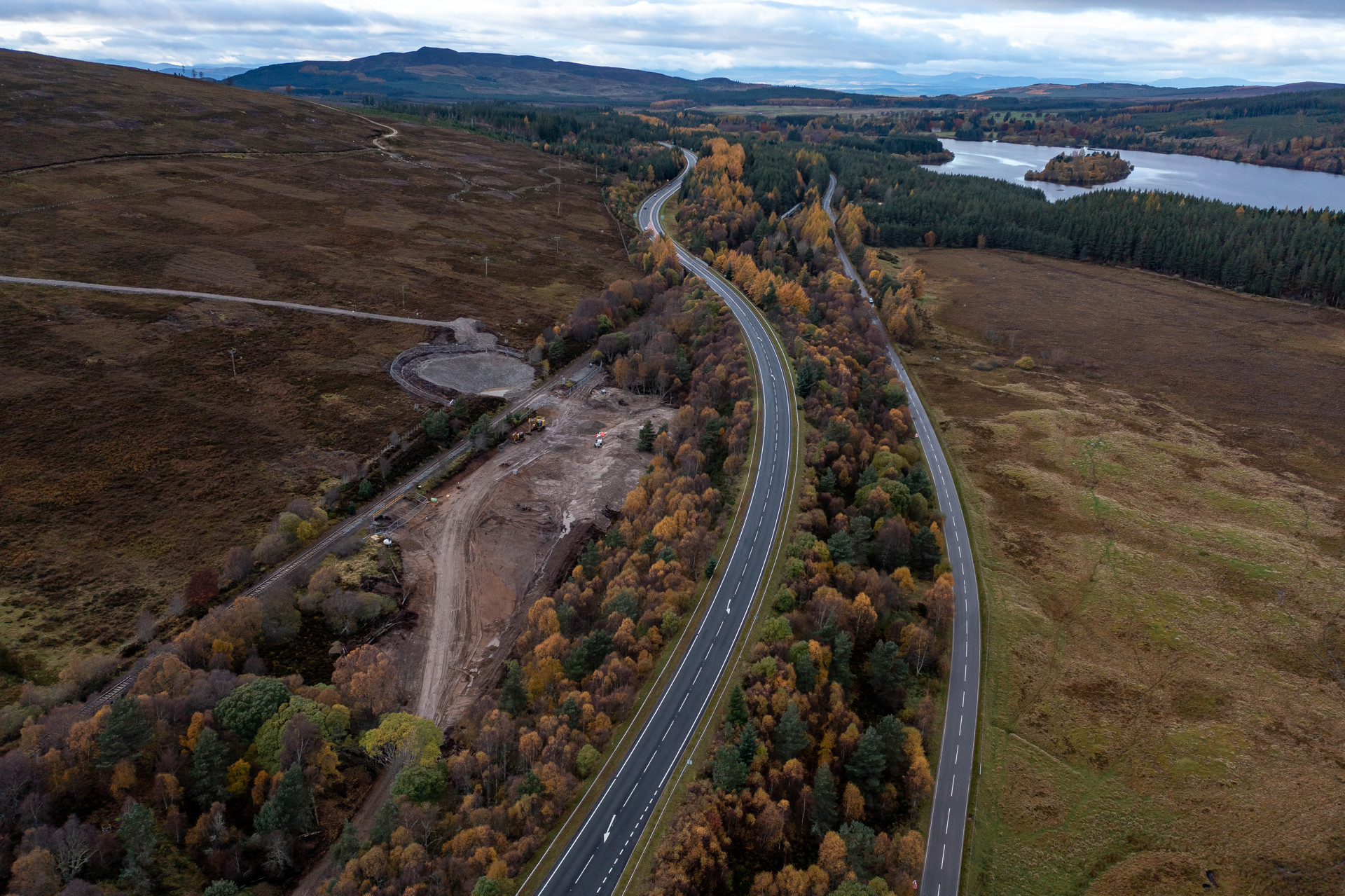 Background image - 20211102 = Tomatin Moy 015