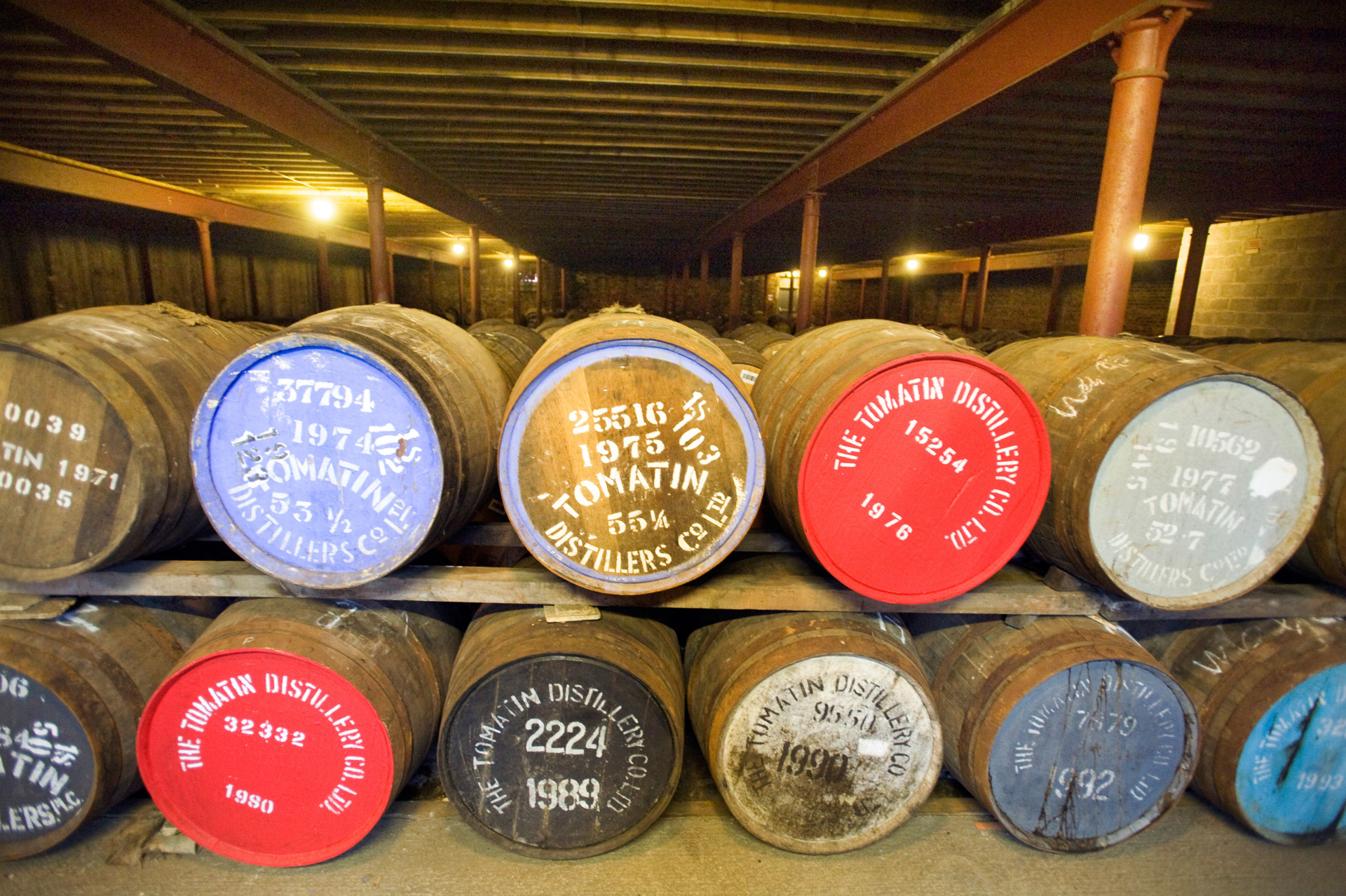Barrels Of Tomatin Malt Whiskey Complete With Dates Of Distilling D0T79W